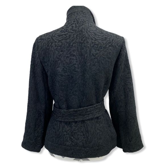 Becky & Max Elegant Black Women's Jacket - Picture 3 of 5